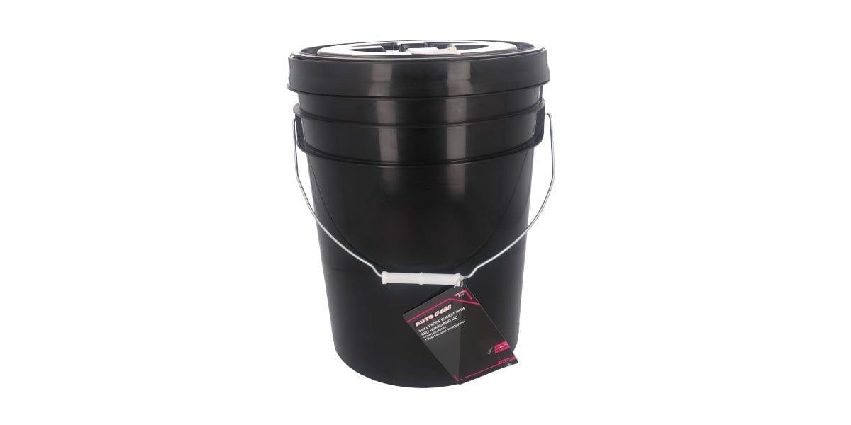 BKT01 Bucket with Grid Guard and Lid BKT01